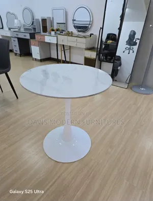 Round Marble -Top Table