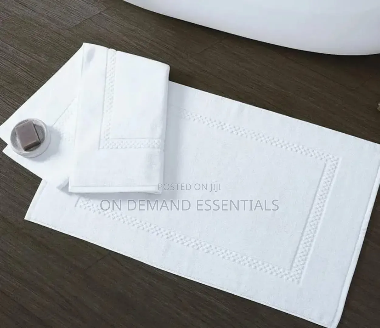  Cotton Bathroom Mats
50cm by 80cm
Pure Cotton