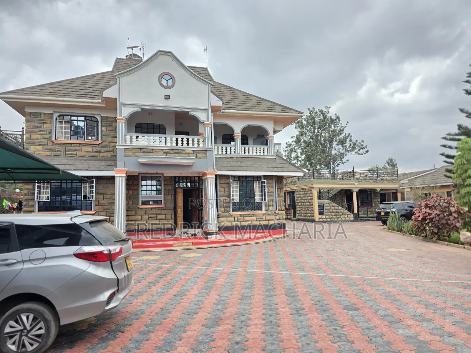 5bdrm Mansion in Baraka Road, Ruai for sale