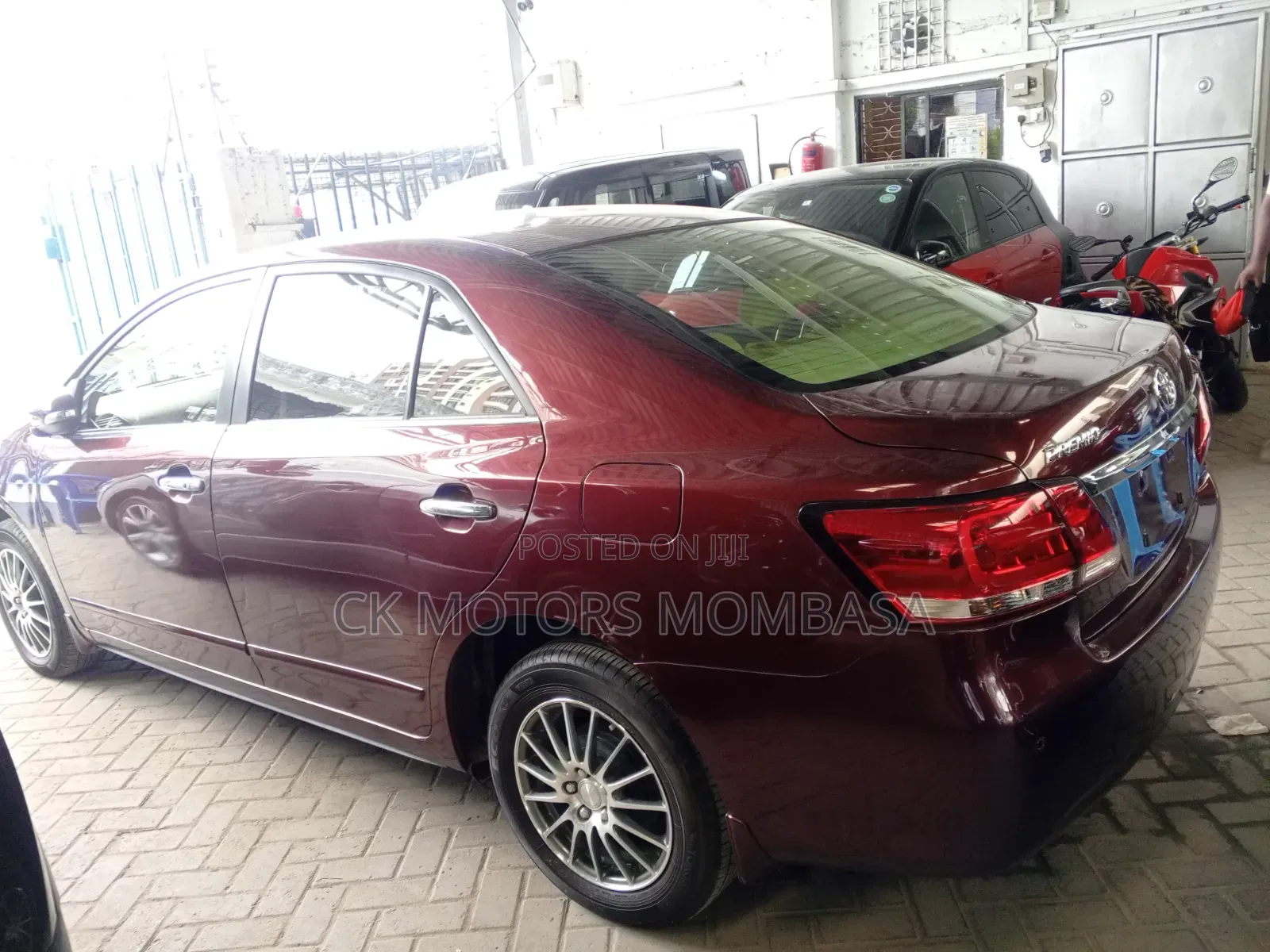 Toyota Premio 2014 Maroon
