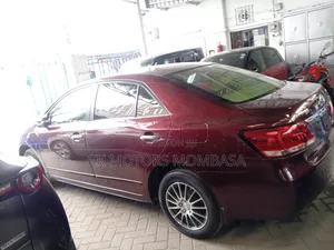 Toyota Premio 2014 Maroon