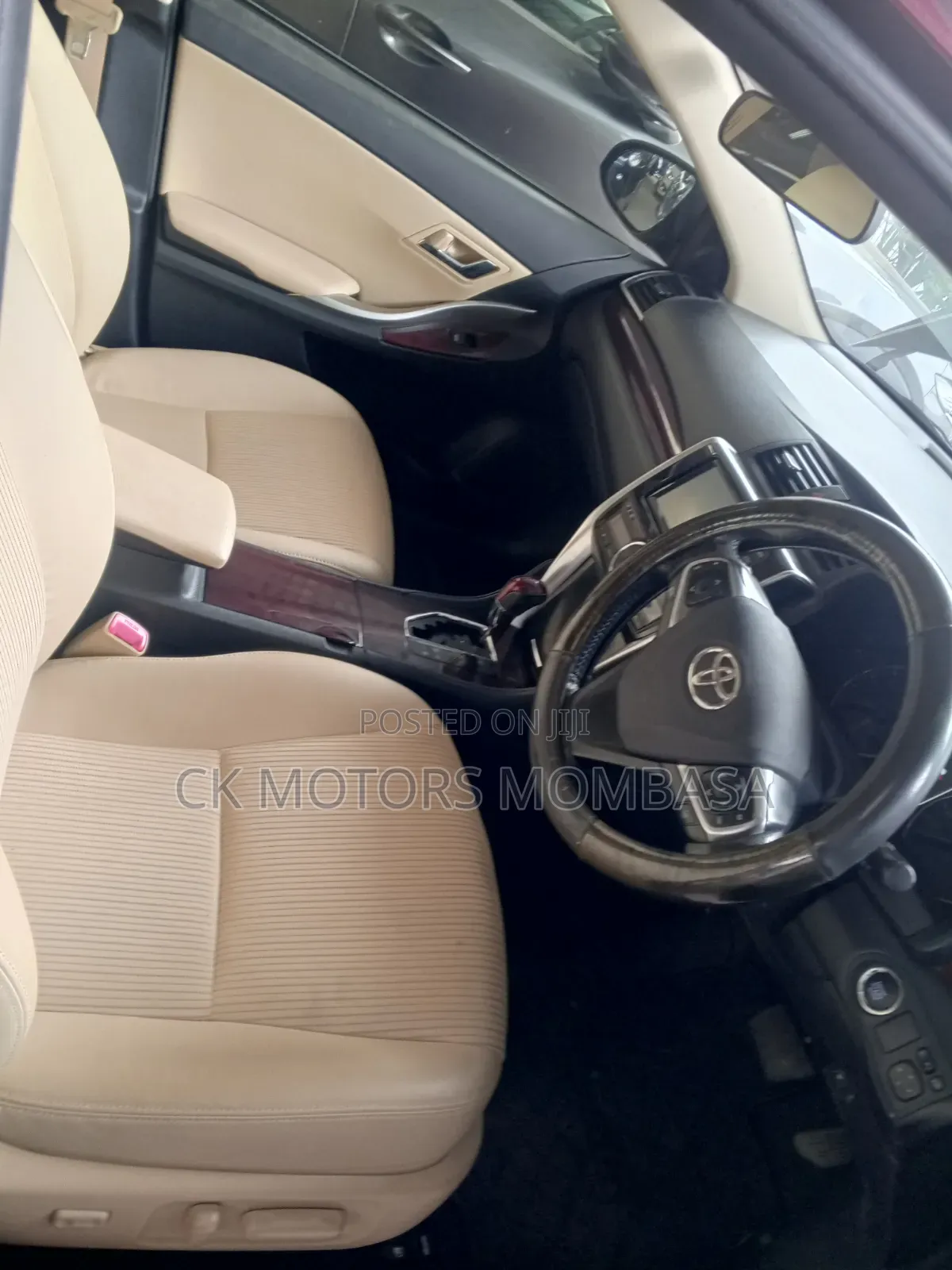 Toyota Premio 2014 Maroon
