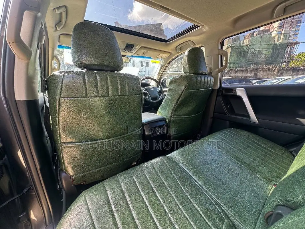 Toyota Land Cruiser Prado 2.8 2020 Gray