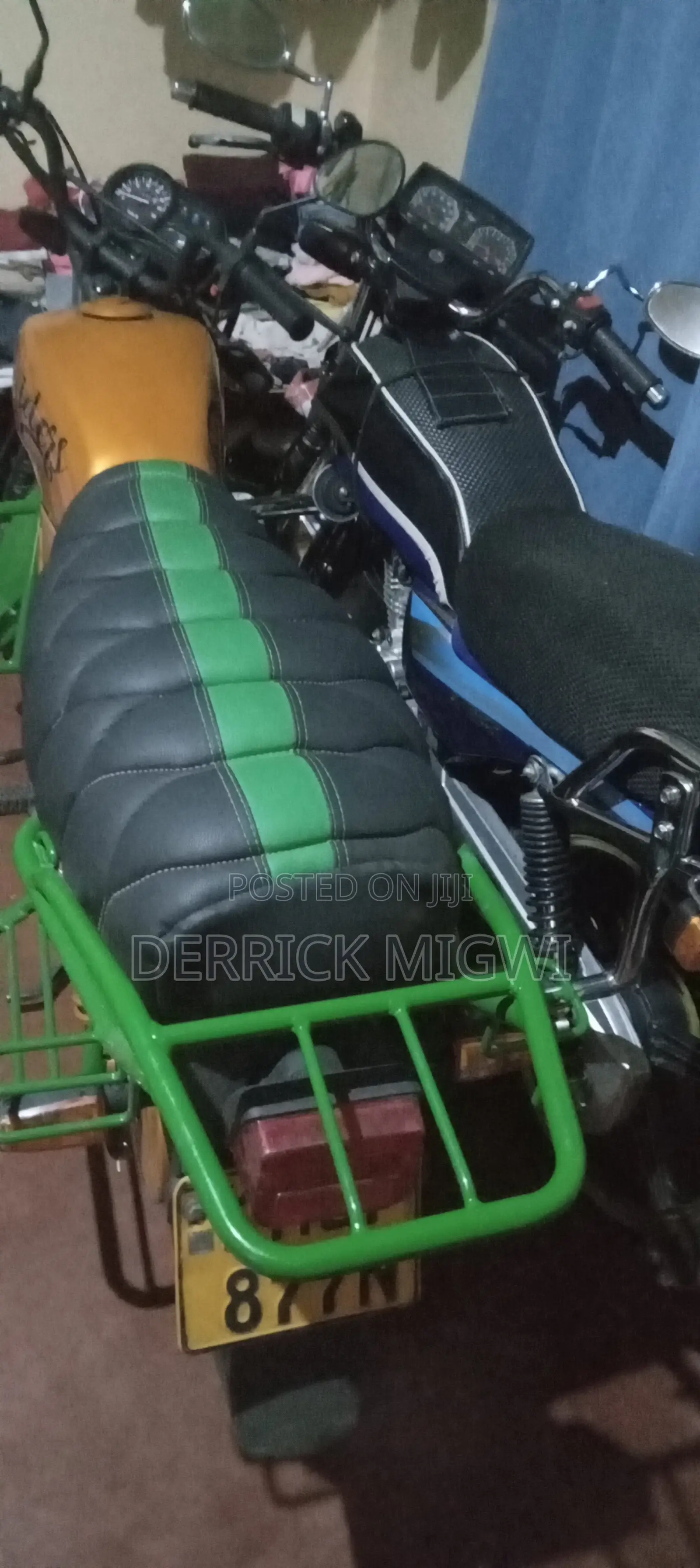 Honda XL 125 2022 Red