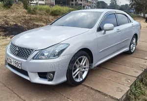 Toyota Crown Majesta 2010 Silver