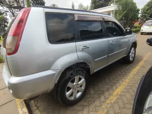 Nissan X-Trail 2006 Gray