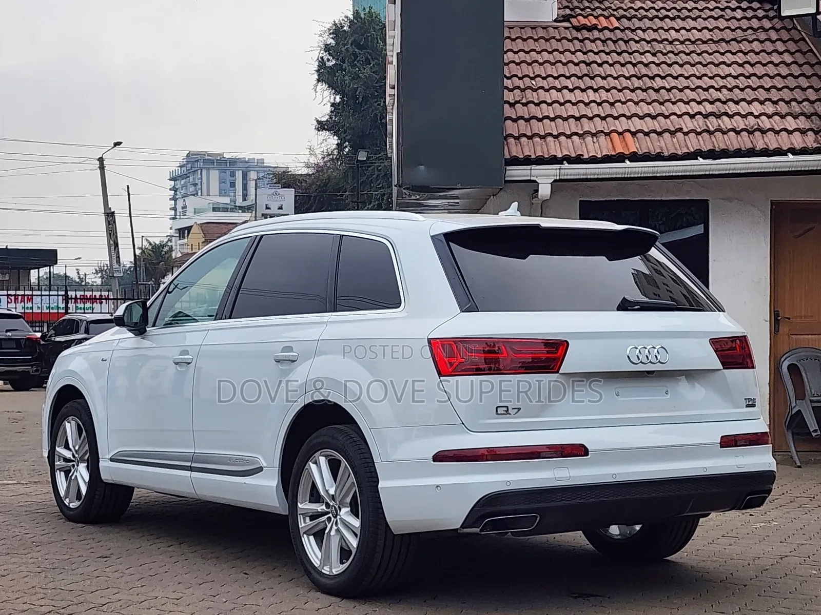 Audi Q7 45 SE Premium AWD quattro 2019 White