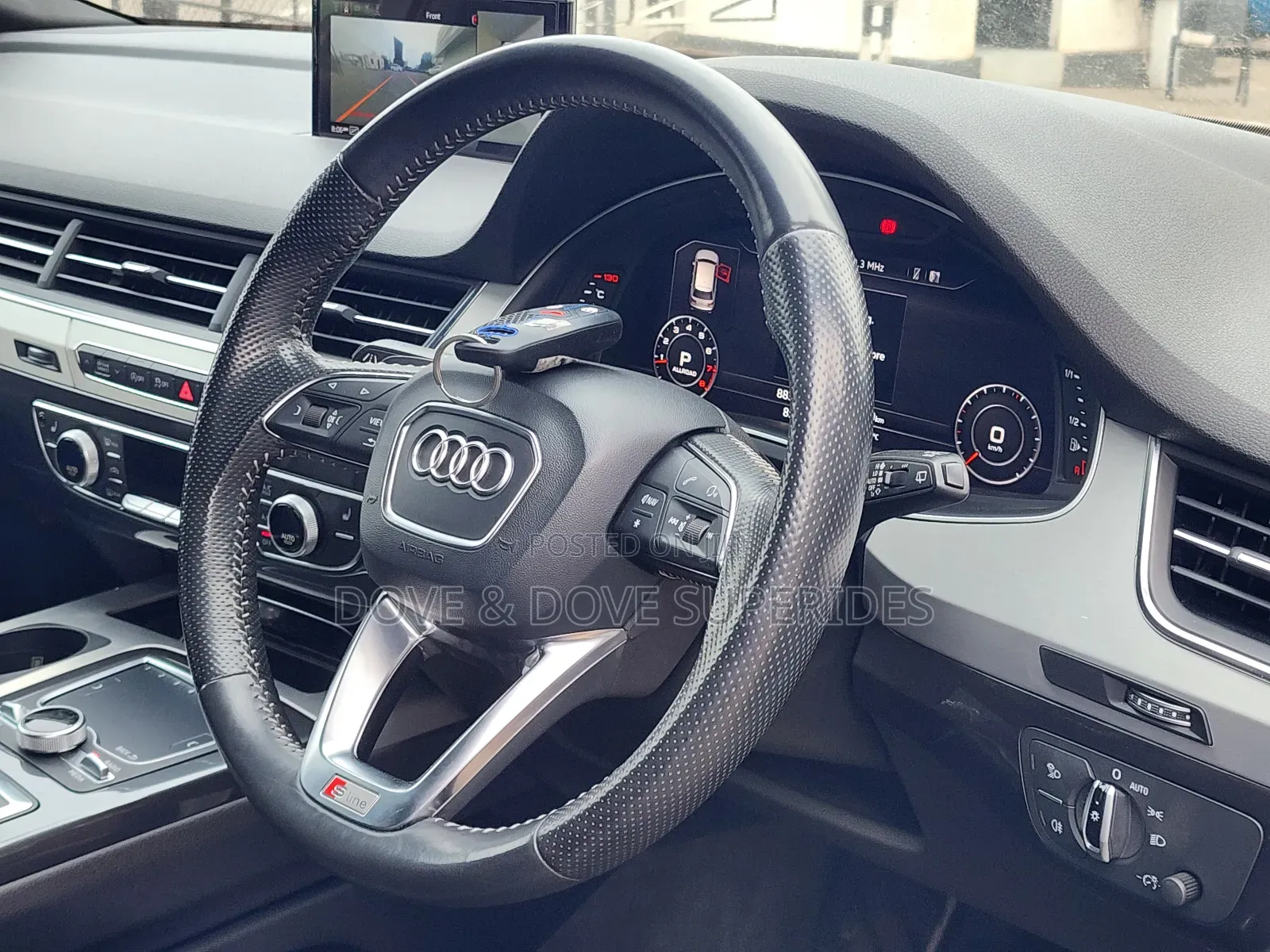 Audi Q7 45 SE Premium AWD quattro 2019 White