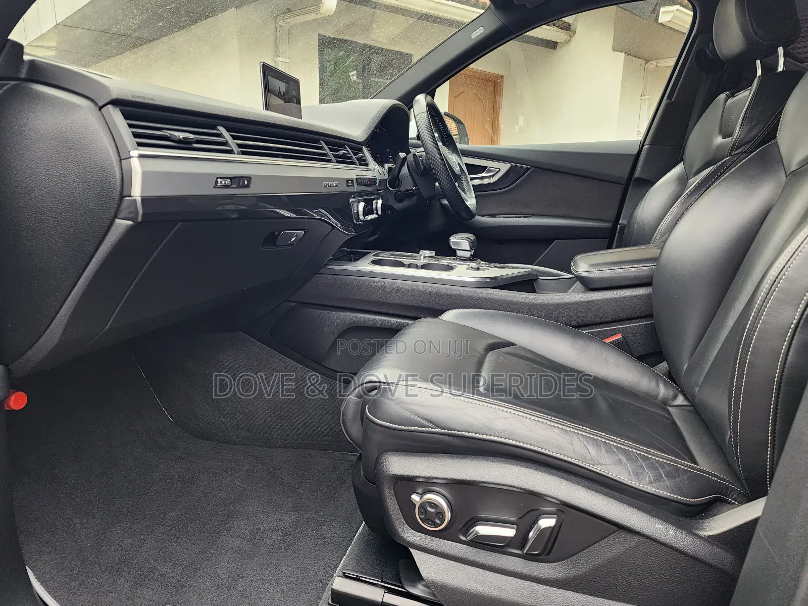 Audi Q7 45 SE Premium AWD quattro 2019 White