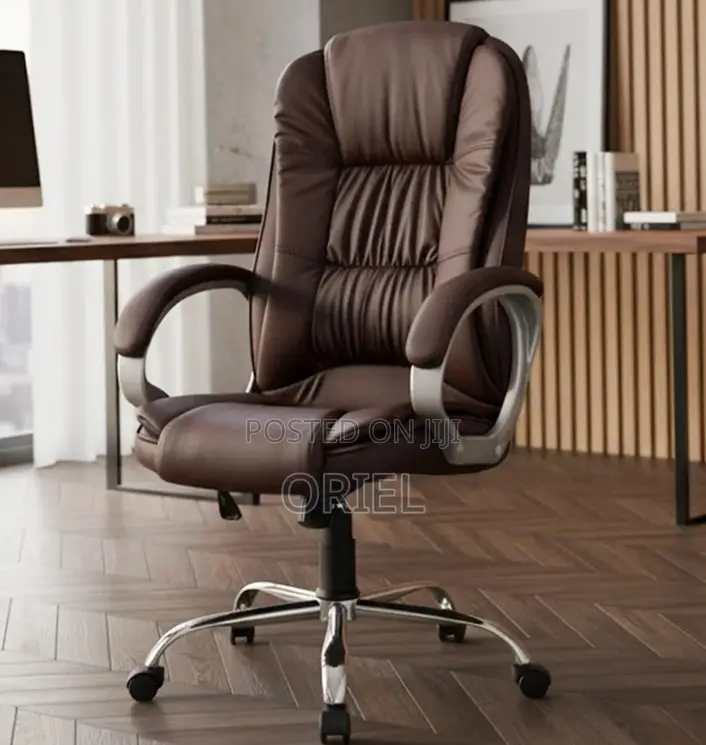 Executive Office Chair : Brown Director Chair