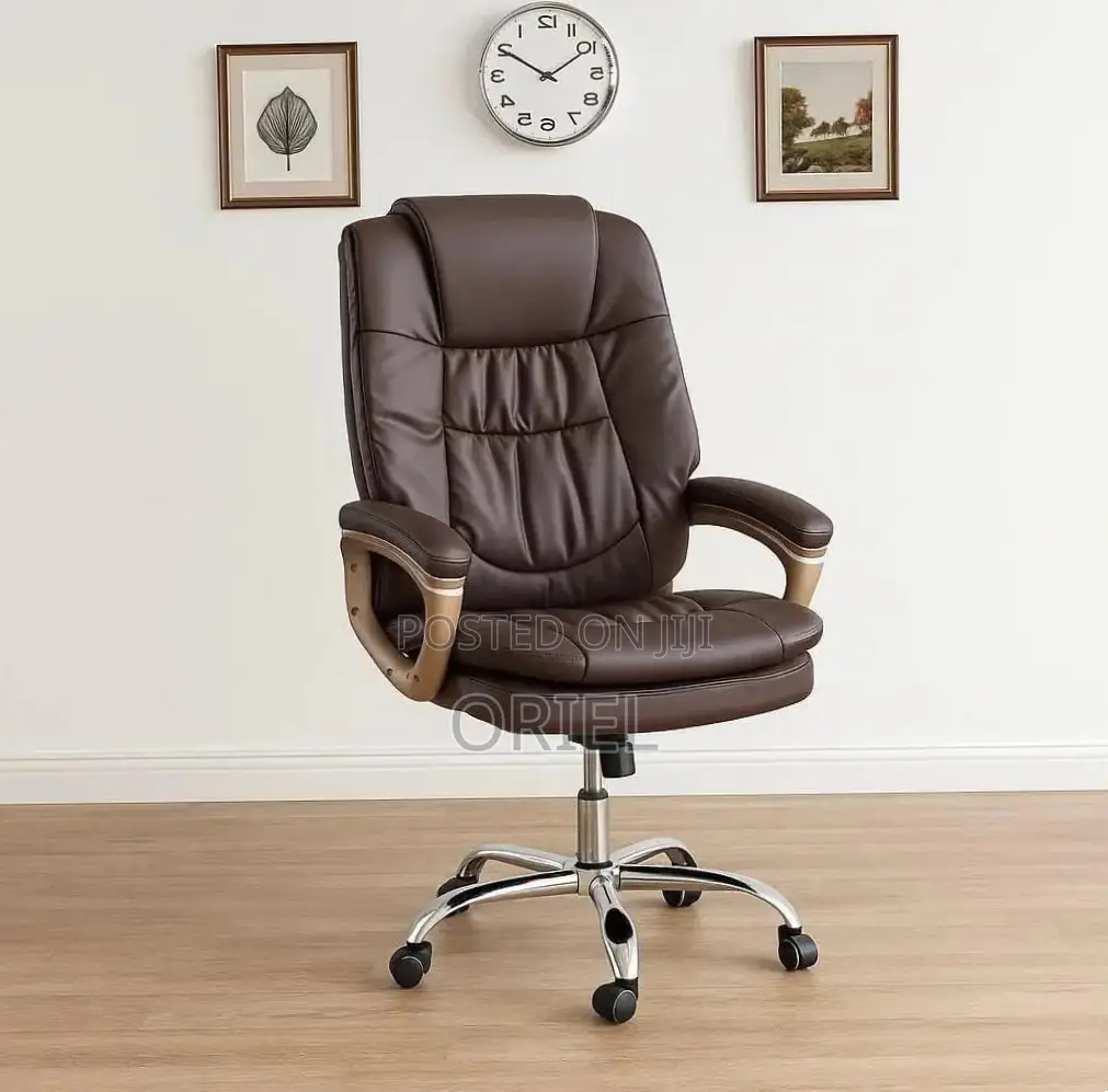 Executive Office Chair : Brown Director Chair
