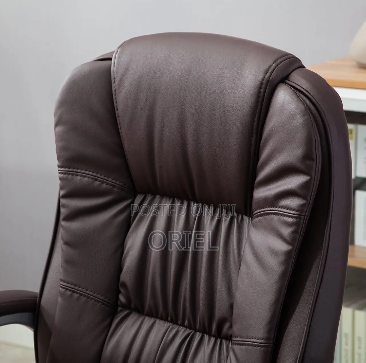Executive Office Chair : Brown Director Chair
