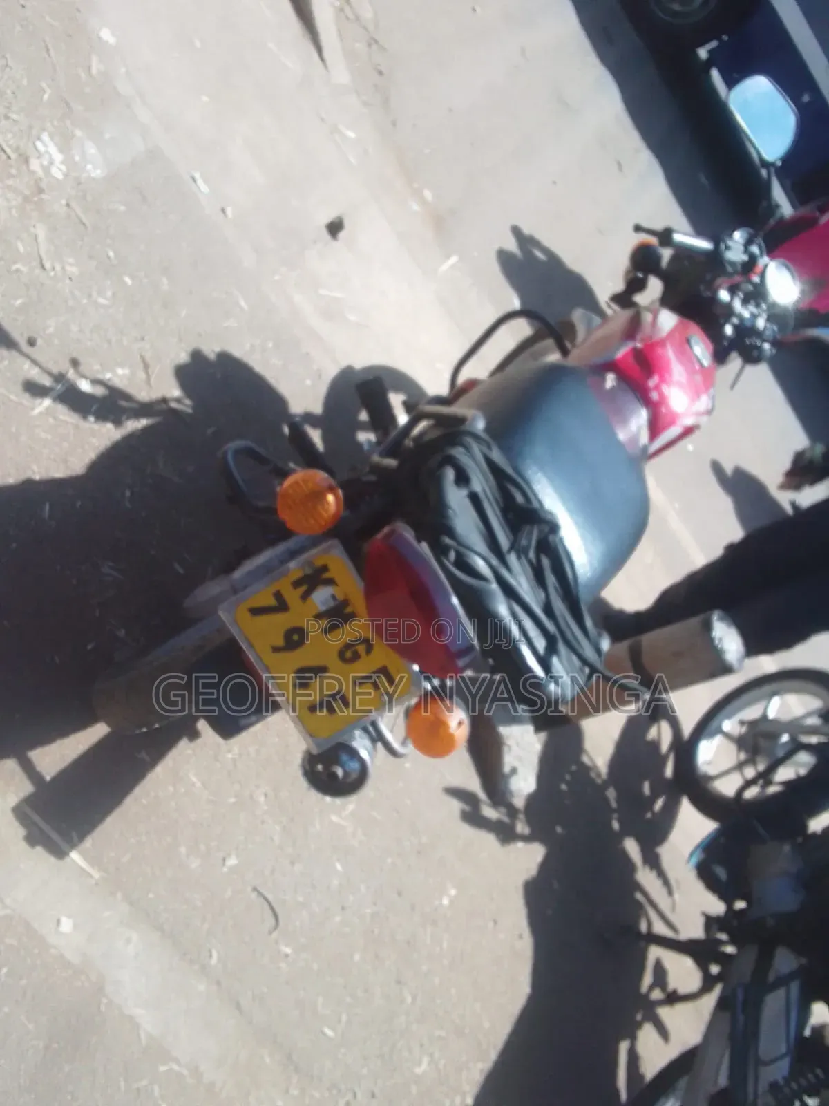 Bajaj Boxer 100 2023 Red