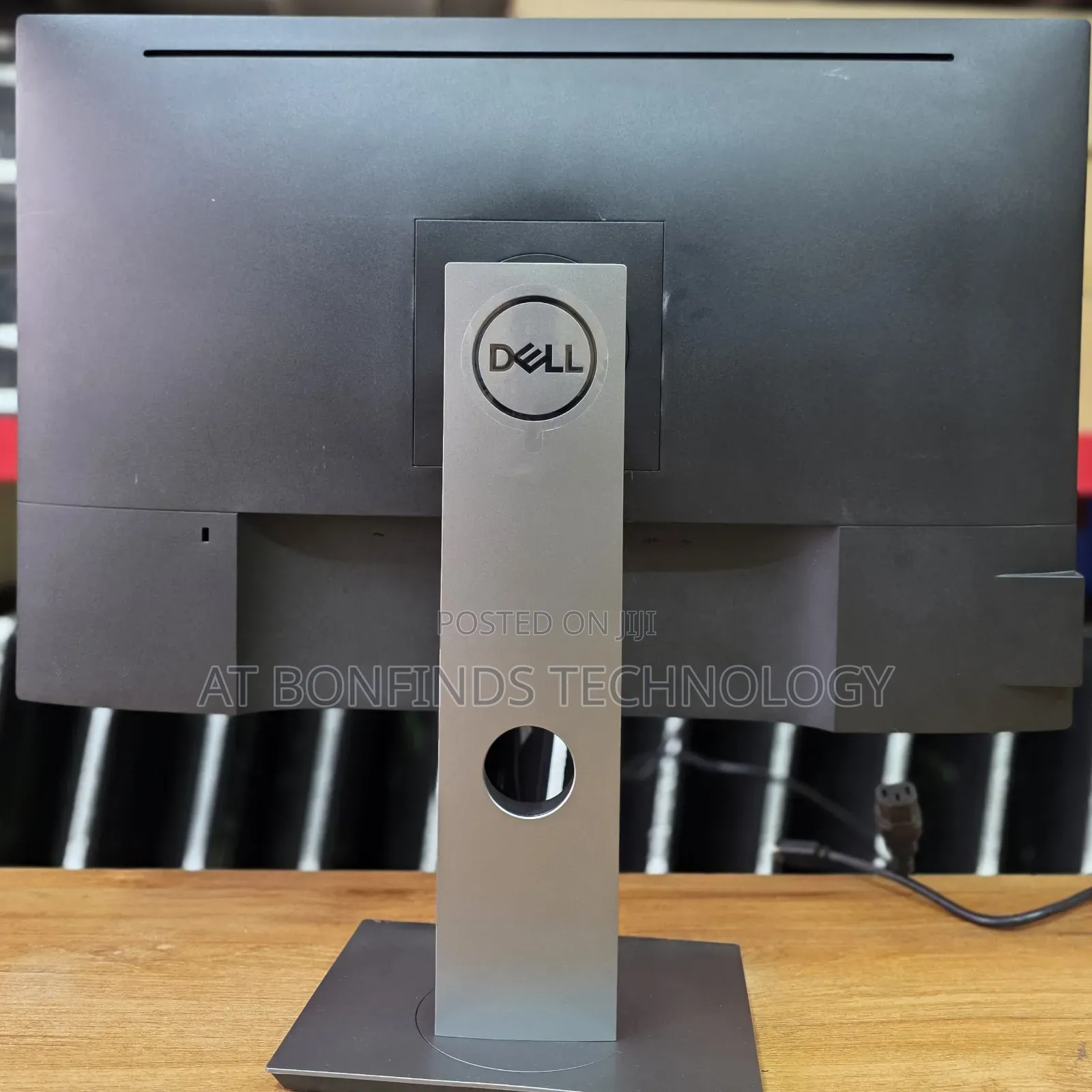 Dell P2418HZM
Conferencing Monitor 
24 Inch Full