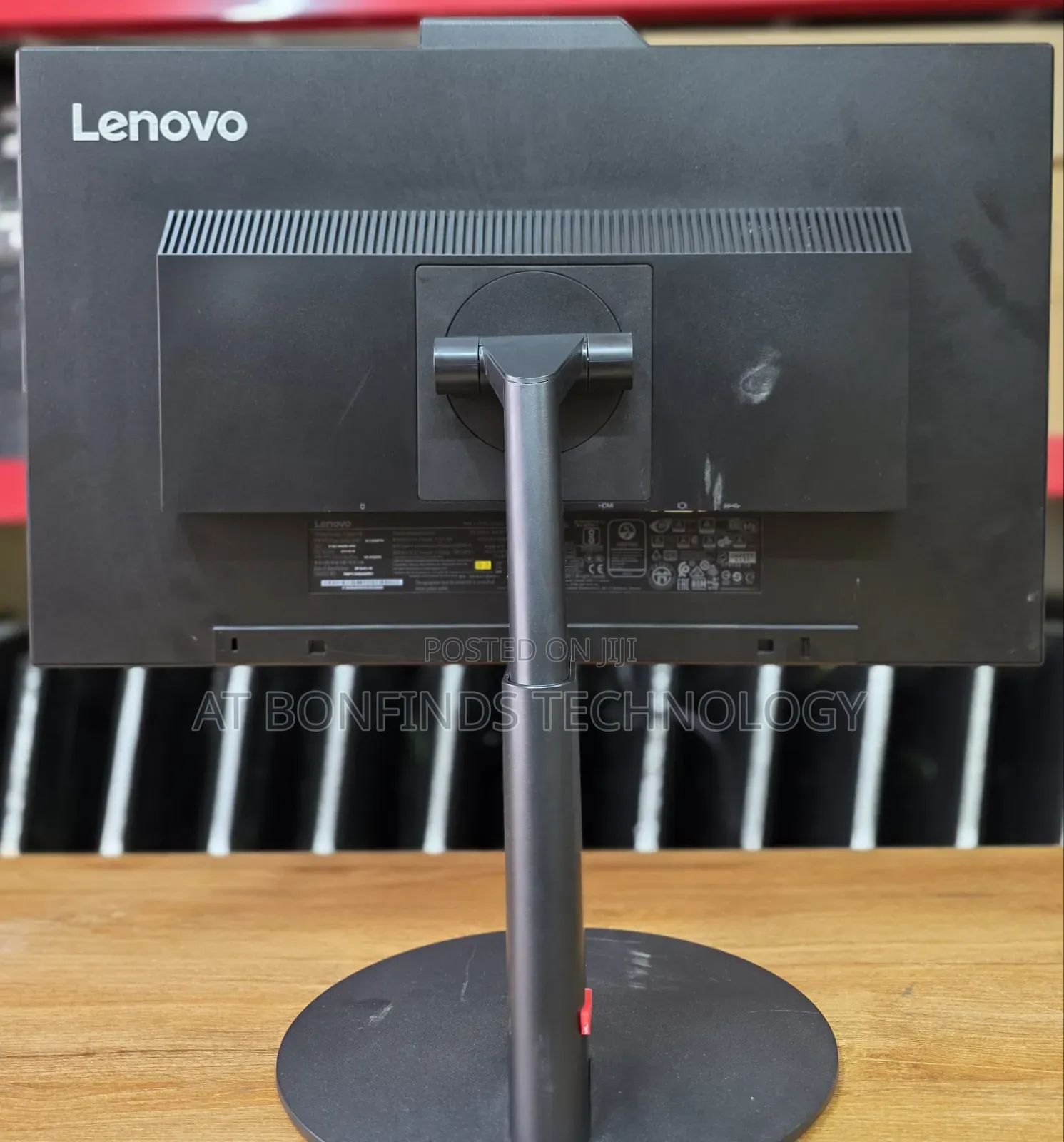 Lenovo Thinkvision T24v-10 Monitor 
24 Inch
With an Inbuilt