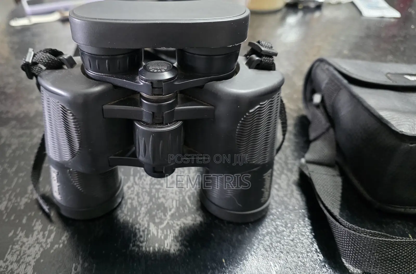 Binocular Bushnell 8×42