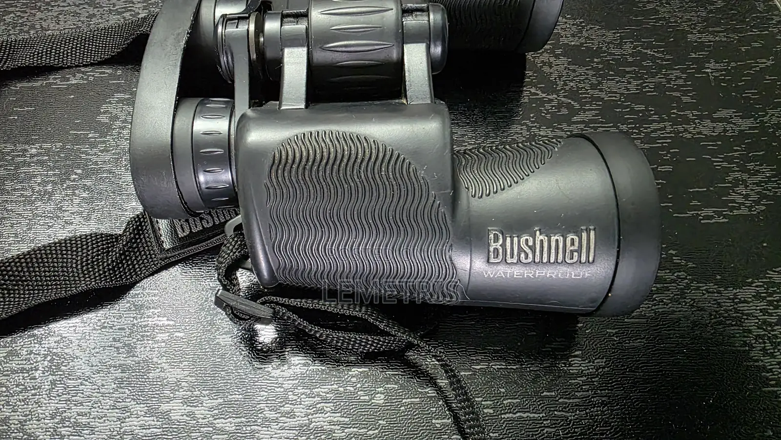Binocular Bushnell 8×42