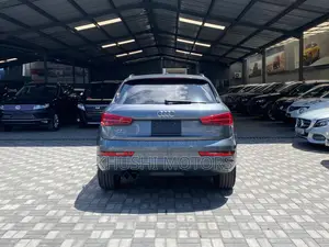 Audi Q3 2017 Gray