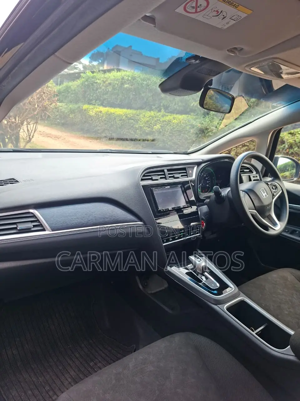 Honda Shuttle 1.5 Hybrid 4WD 2019 Black