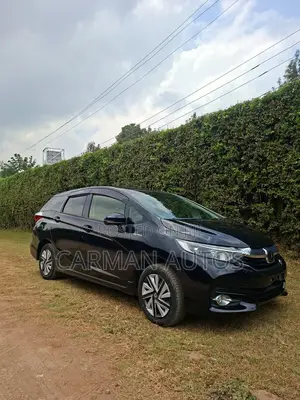 Honda Shuttle 1.5 Hybrid 4WD 2019 Black