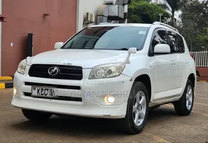 Toyota RAV4 2008 White