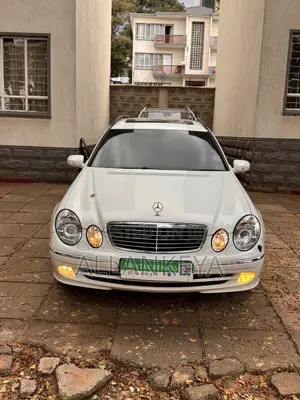 Mercedes-Benz E350 2006 White