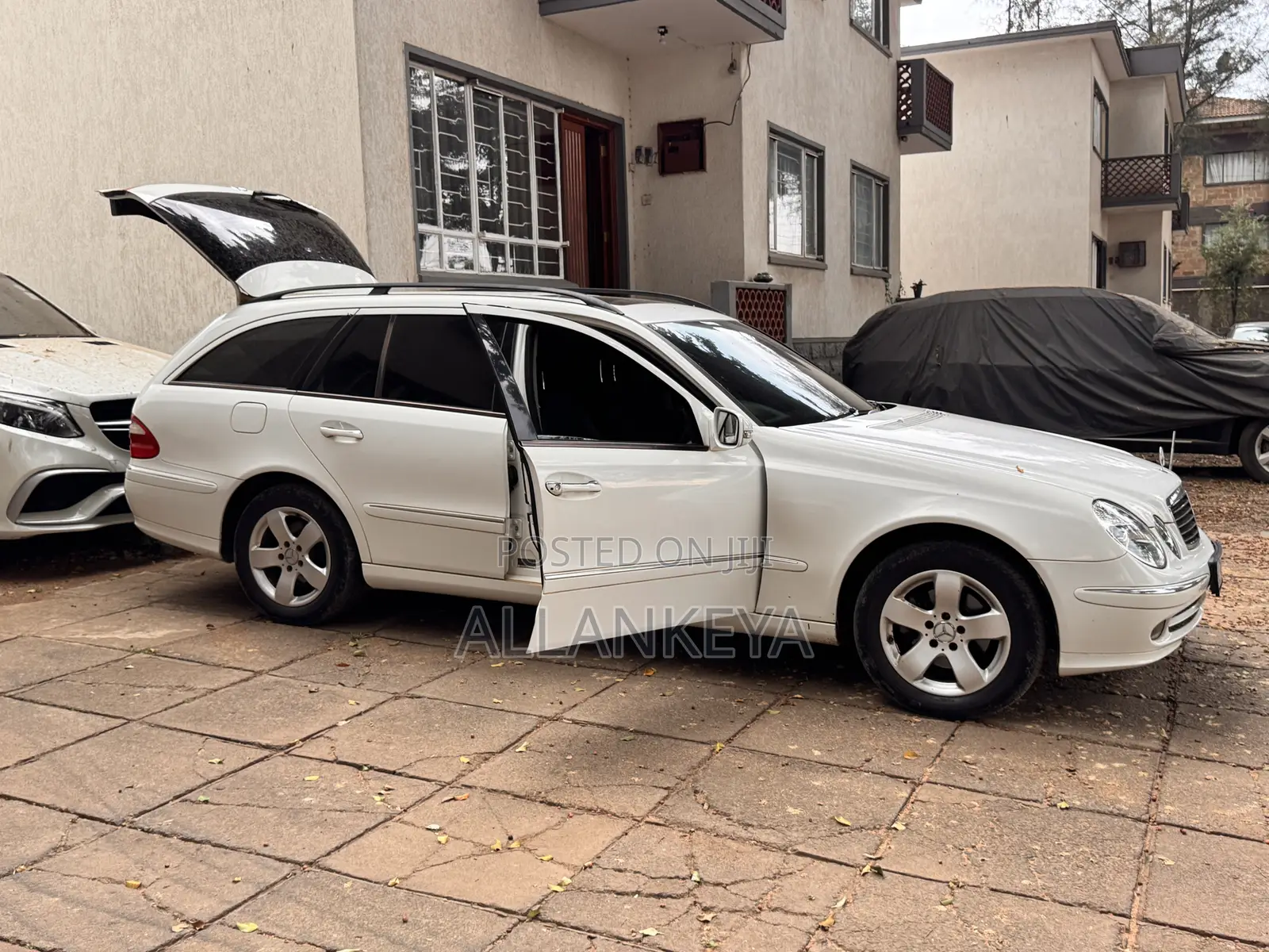 Mercedes-Benz E350 2006 White