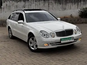Mercedes-Benz E350 2006 White