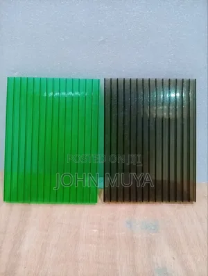 Quality Waterproof Polycarbonate Sheets/Panels 5.8mm×2.1mm
