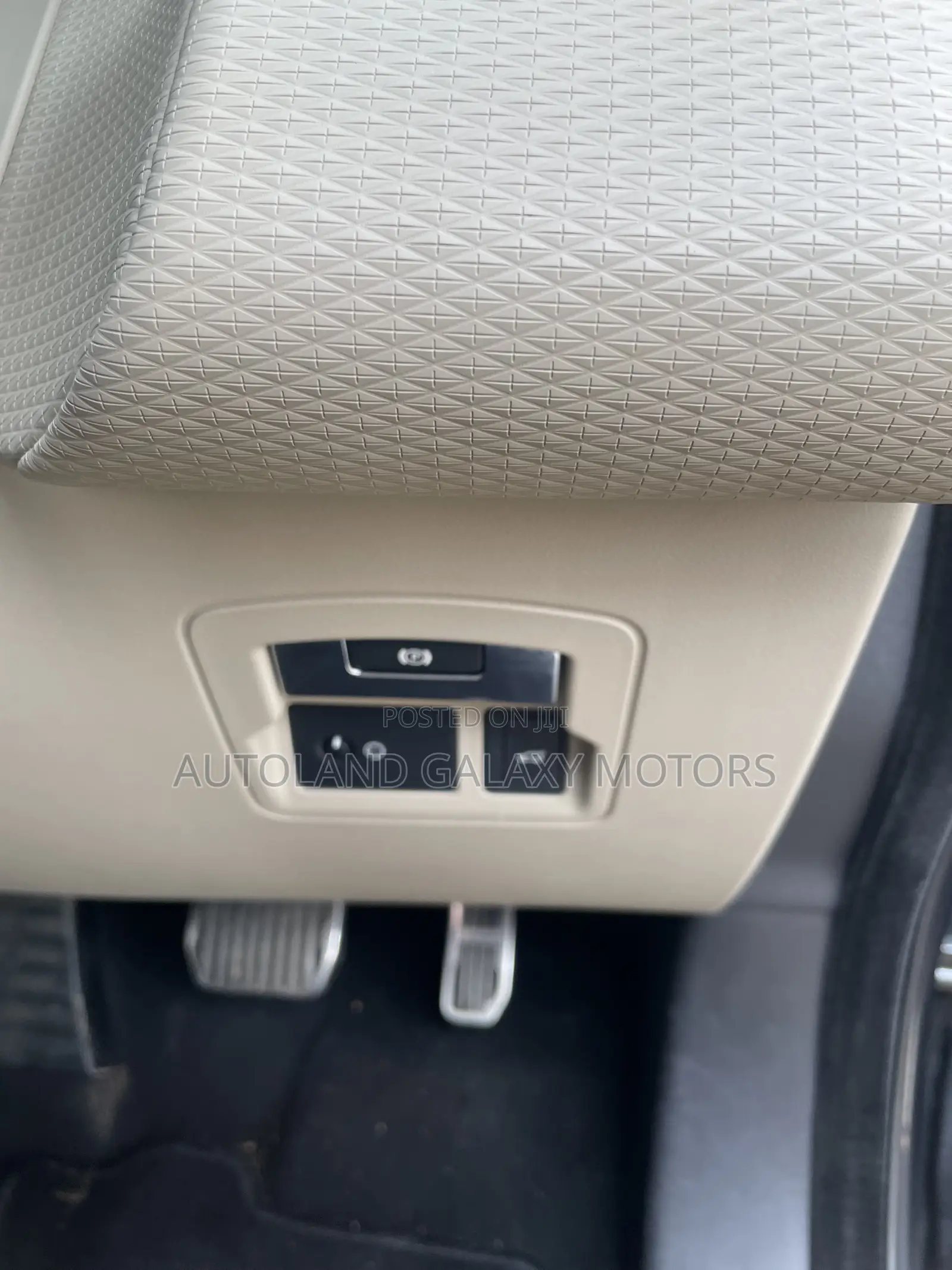 Land Rover Range Rover Velar 2017 Gray