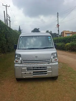 Suzuki Every 2019 Silver