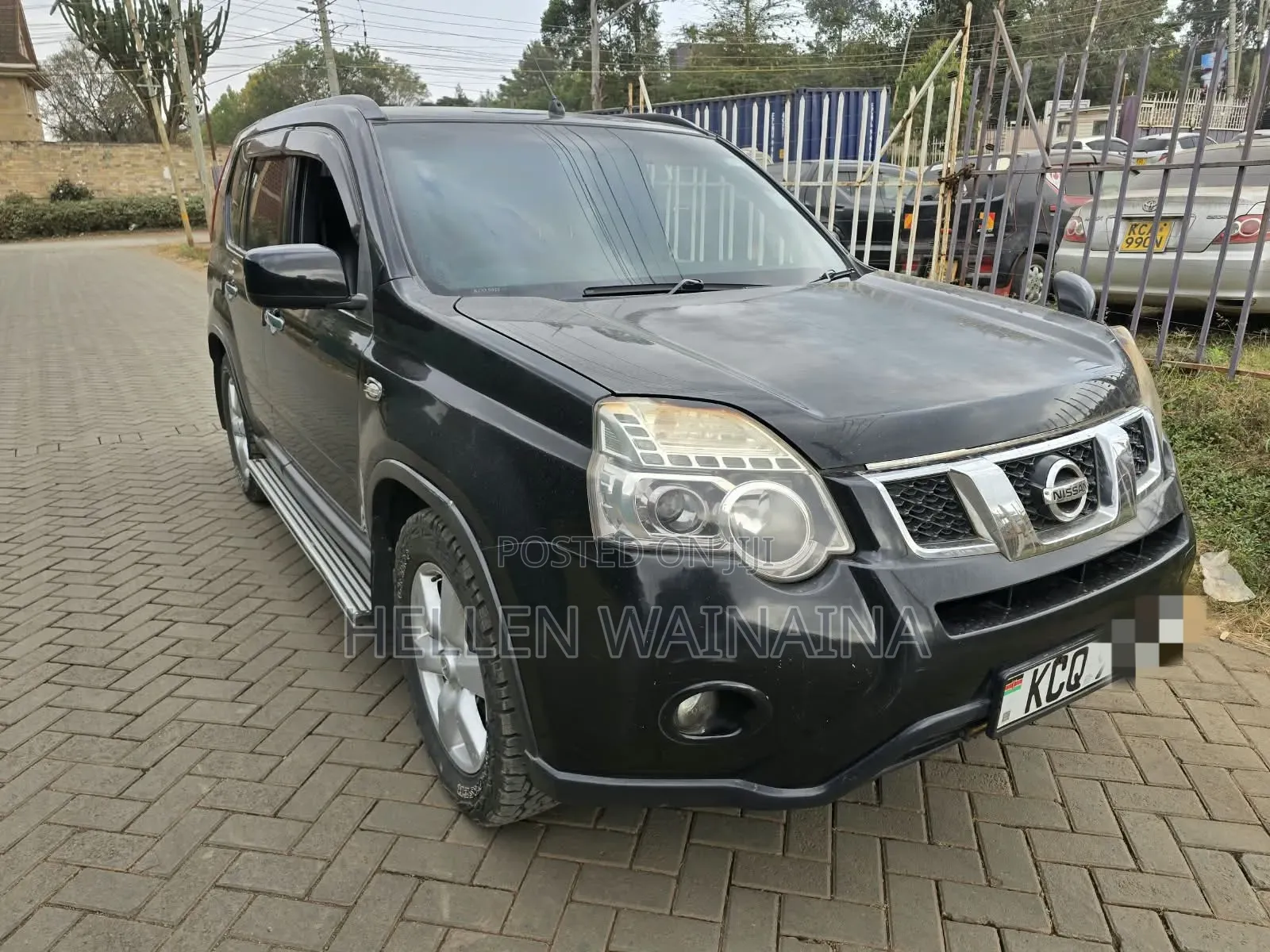 Nissan X-Trail 2012 Black