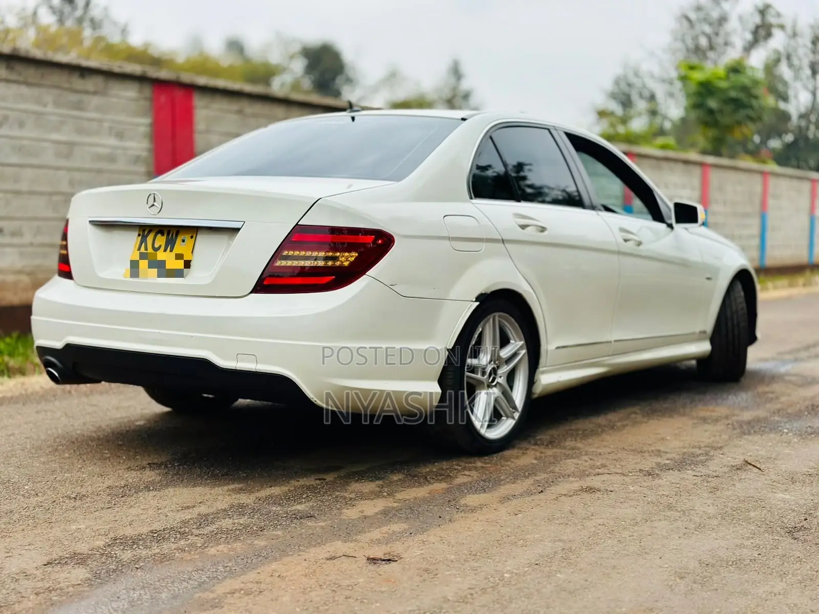 Mercedes-Benz C-Class C 200 (W204) 2012 White