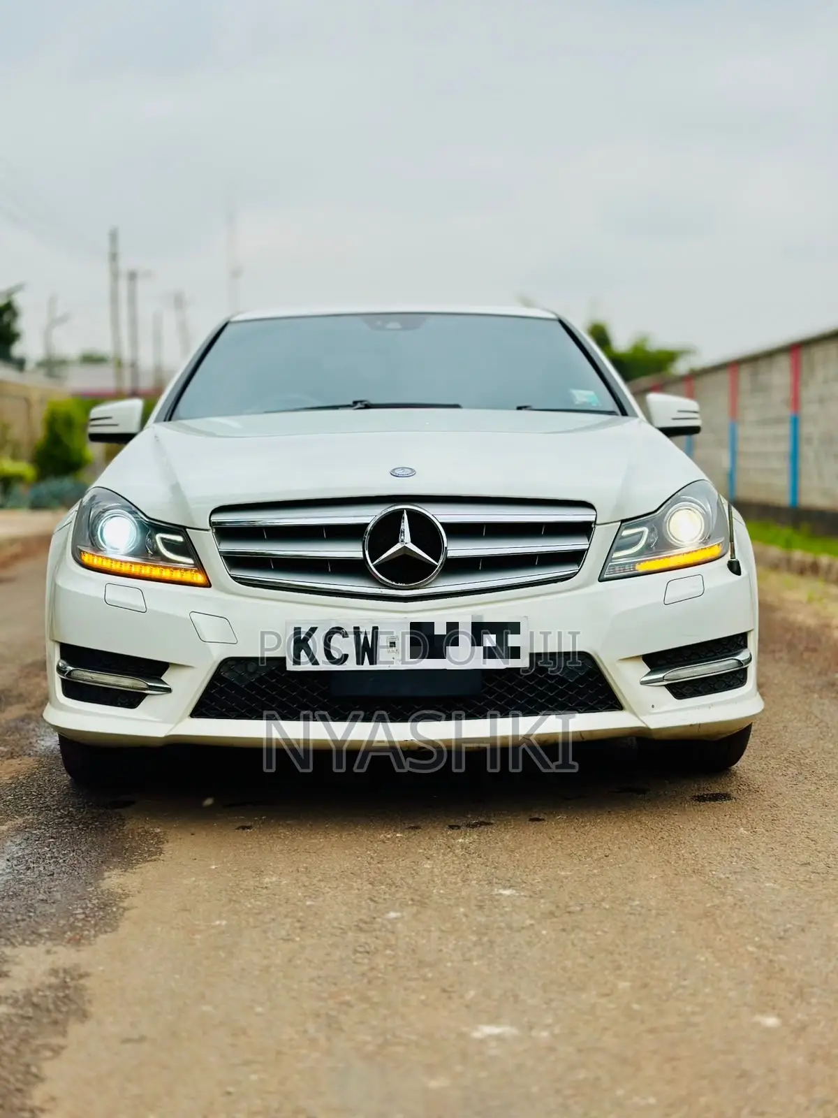 Mercedes-Benz C-Class C 200 (W204) 2012 White