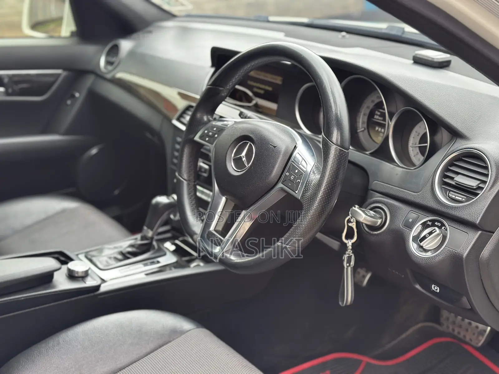 Mercedes-Benz C-Class C 200 (W204) 2012 White