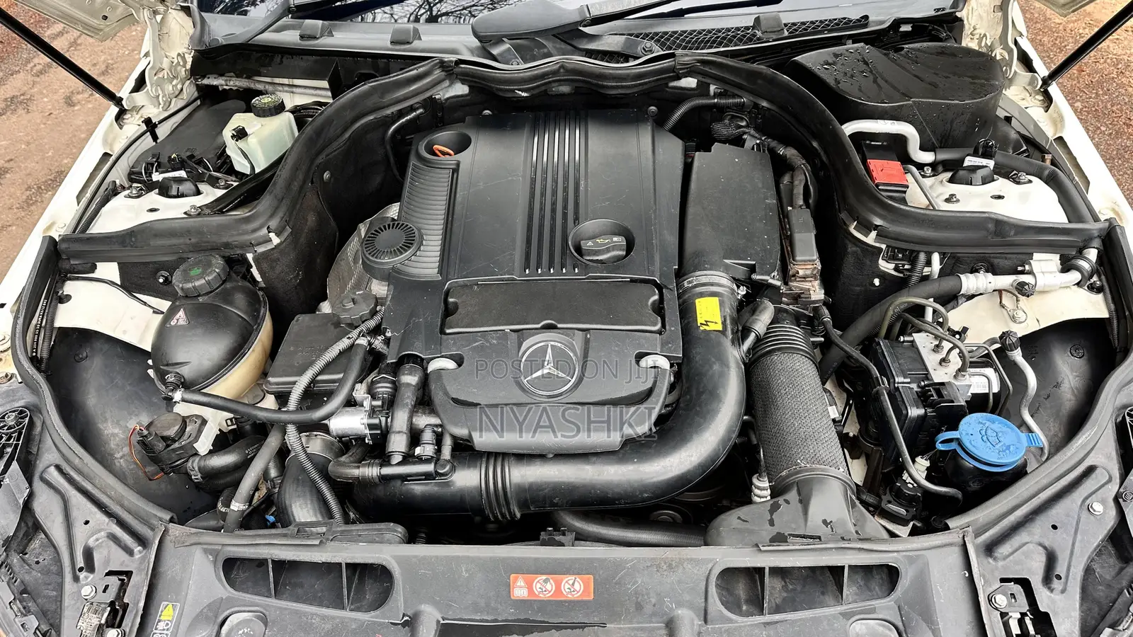 Mercedes-Benz C-Class C 200 (W204) 2012 White