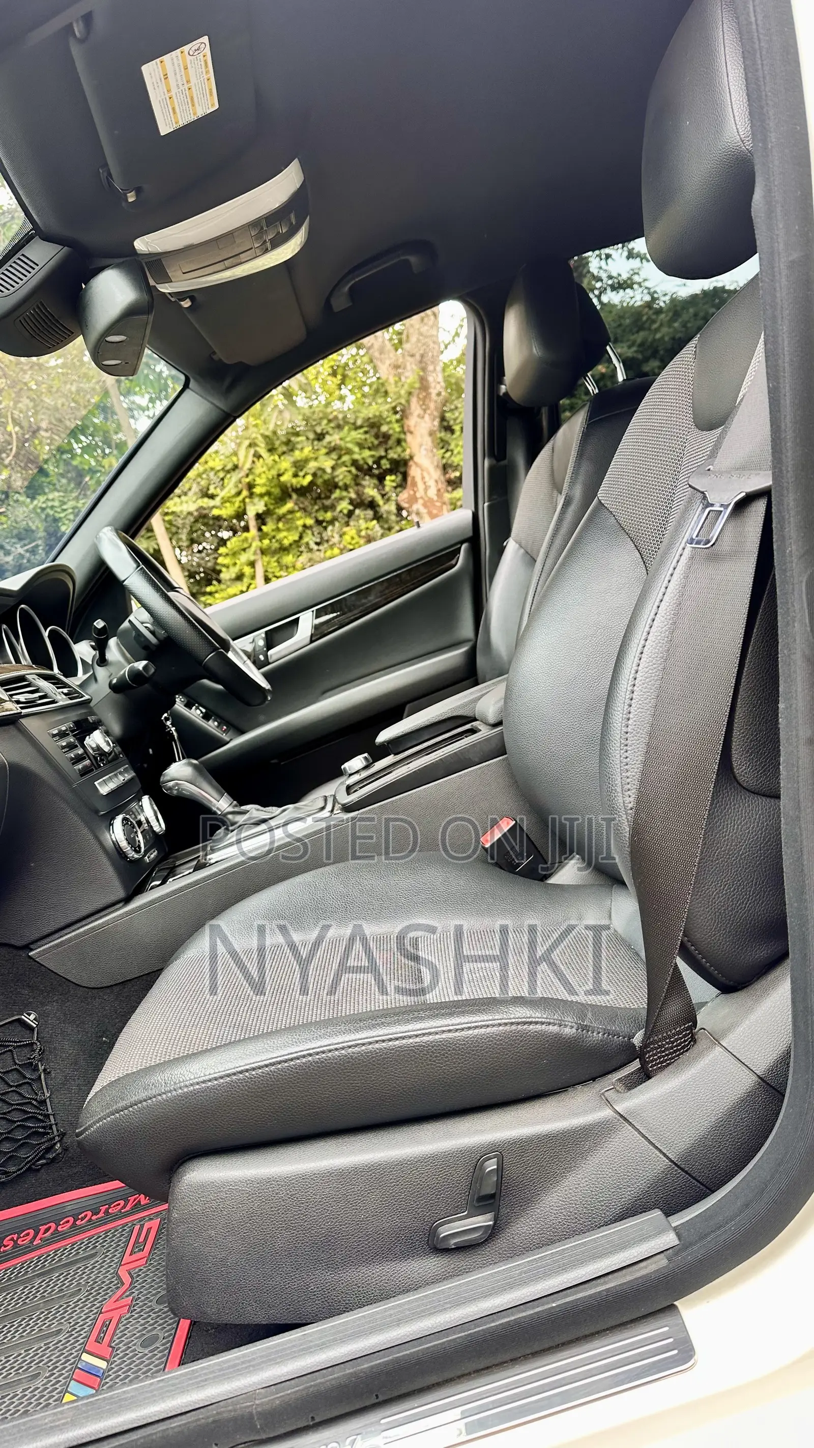 Mercedes-Benz C-Class C 200 (W204) 2012 White