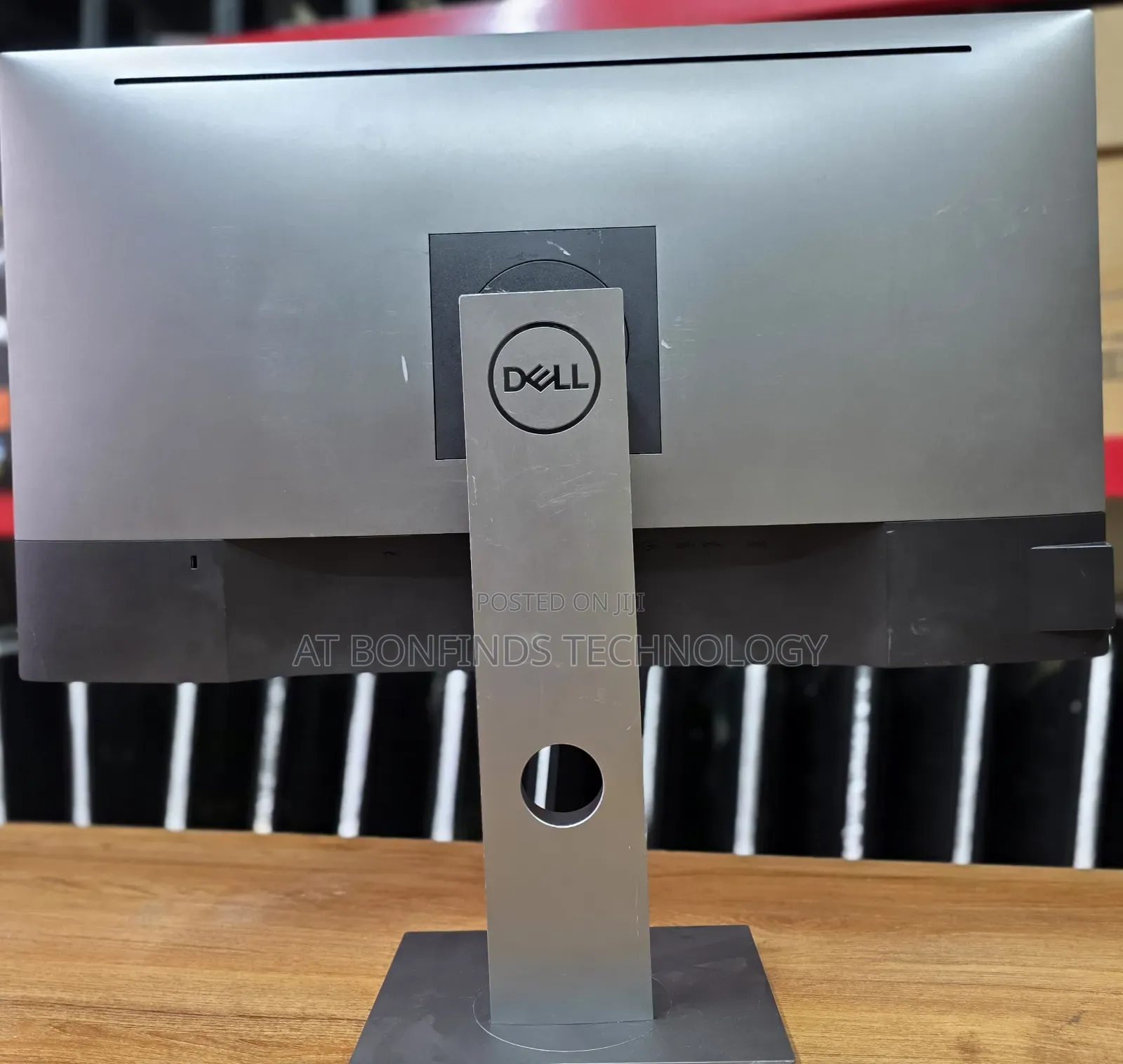 Dell U2718Q 
27 Inch 
 Display (3840*2160)