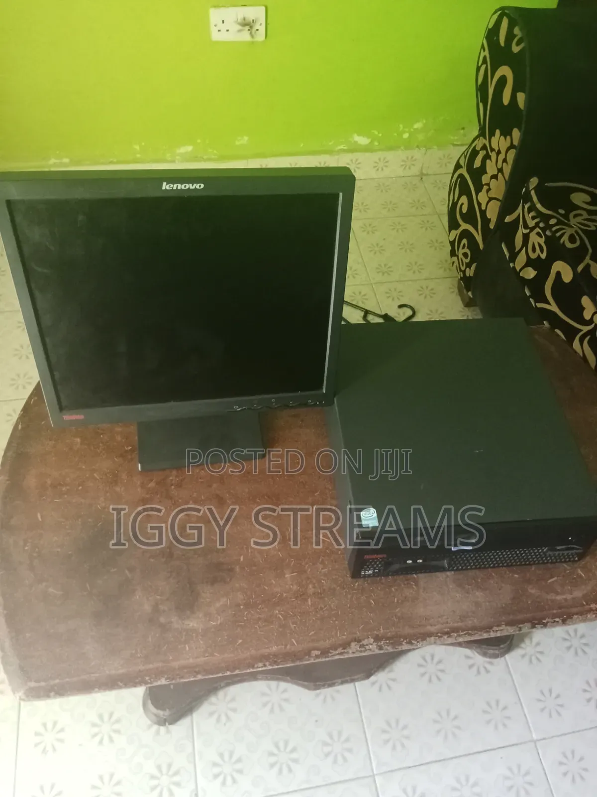Desktop Computer Lenovo ThinkCentre M710 SFF 1GB HDD 500GB