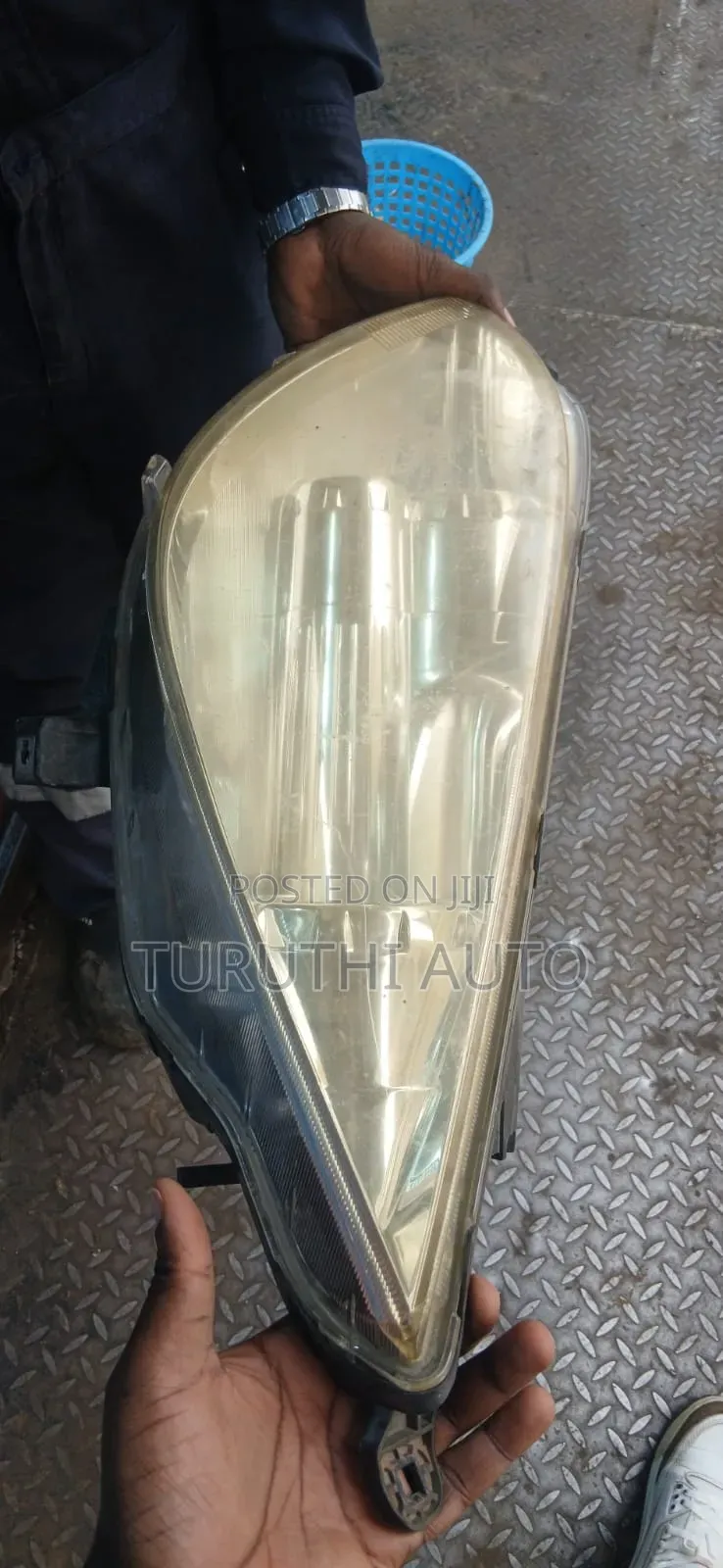 Mitsubishi Colt Headlight