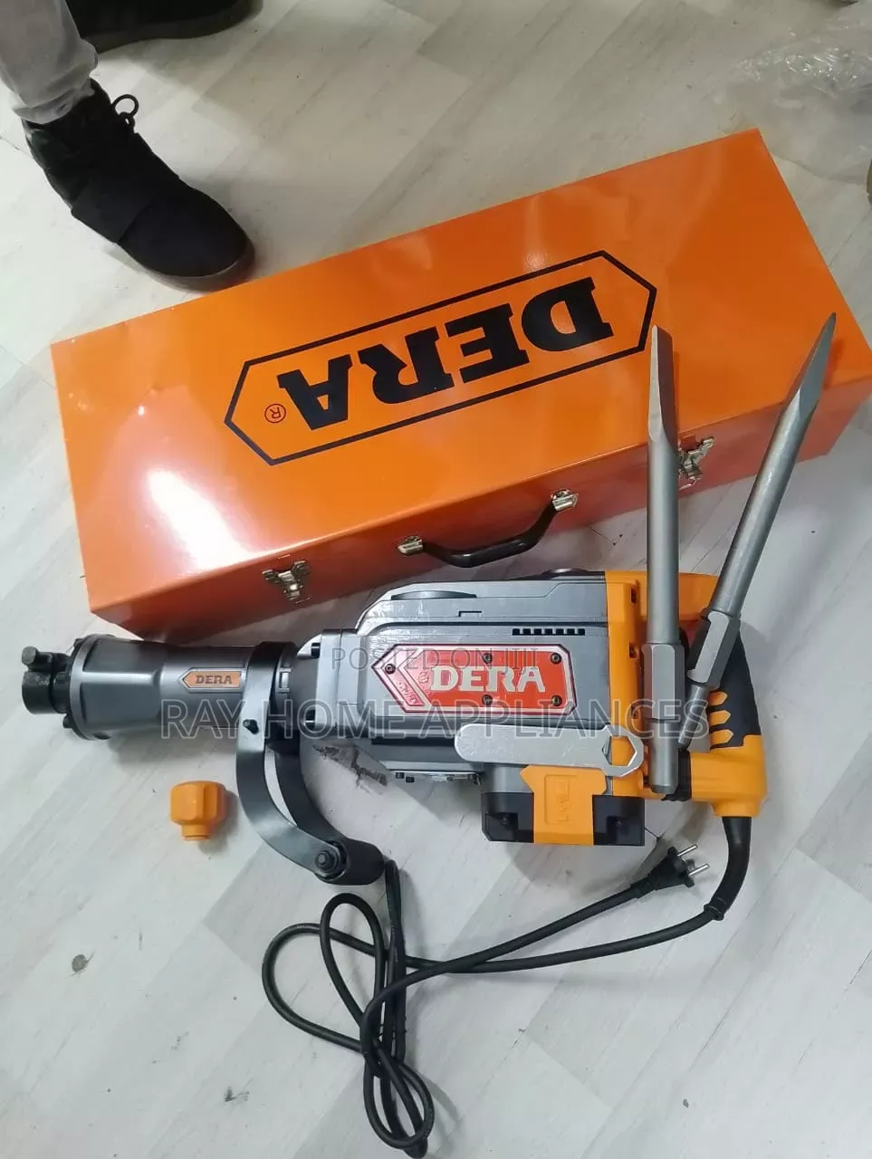1800W Dera Demolition