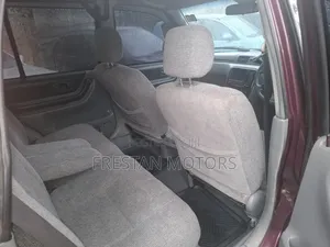 Honda CR-V 1997 Burgundy