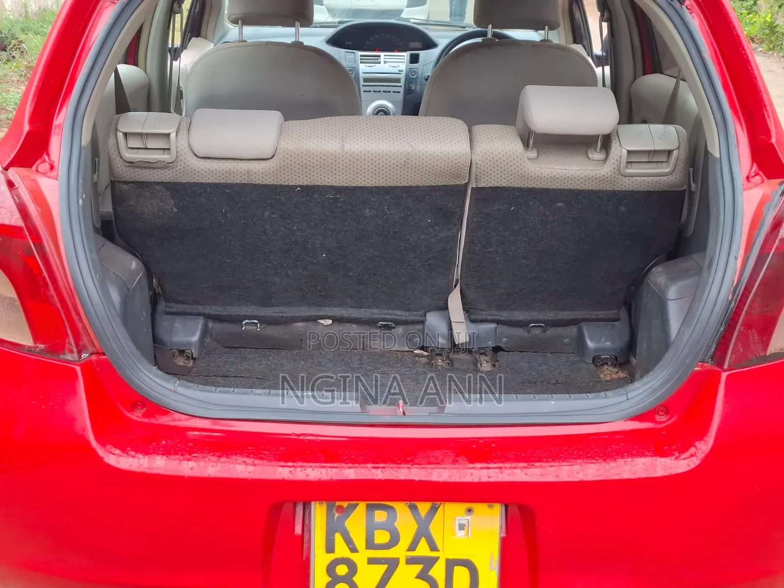 Toyota Vitz 2006 Red