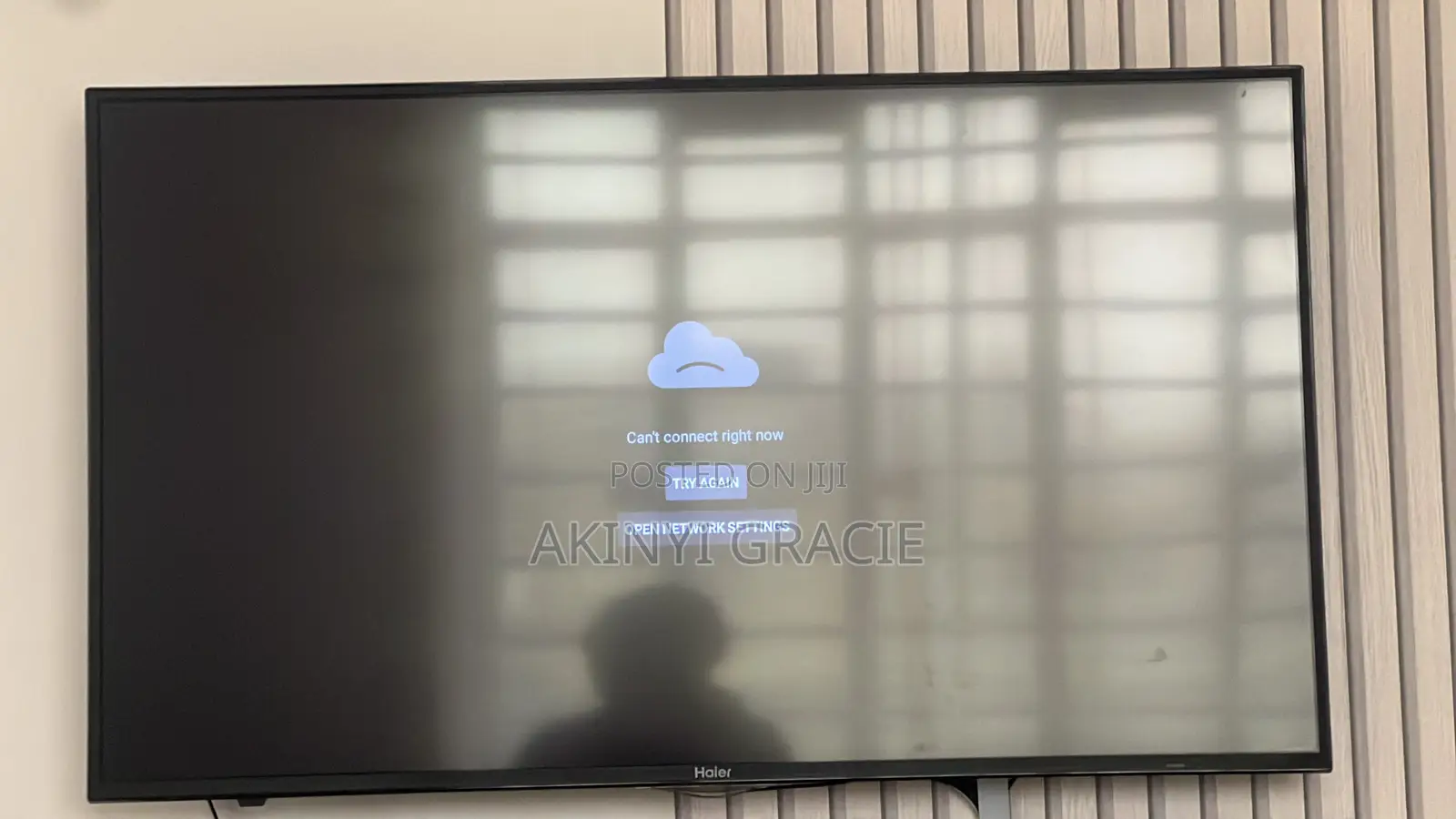 40” Smart TV Quick Moving Sale