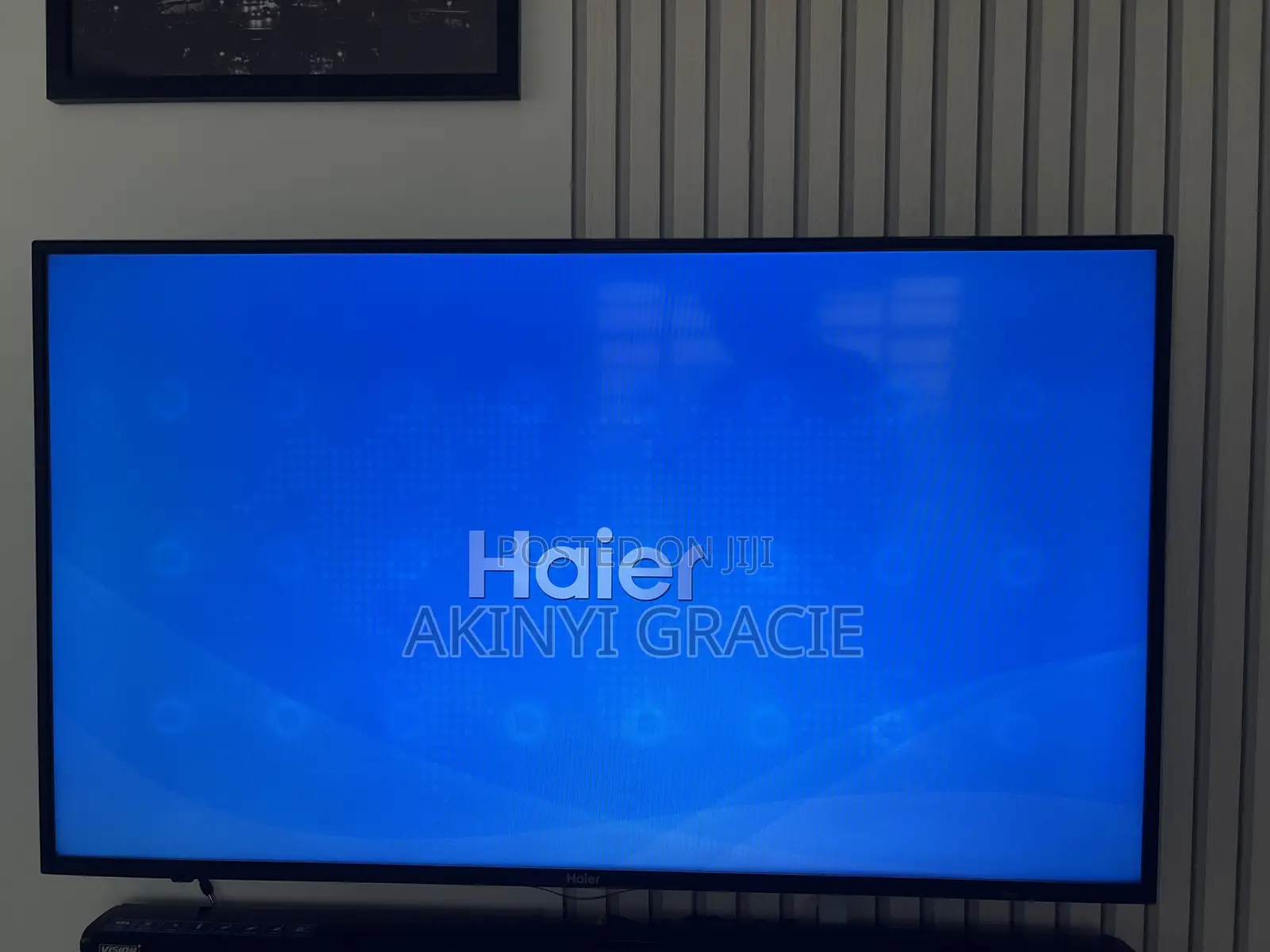 40” Smart TV Quick Moving Sale