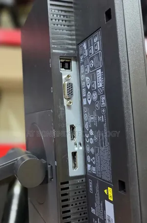 Lenovo T22i -10 
22 Inch FHD Monitor 
Vga/Hdmi/Display 
Adju