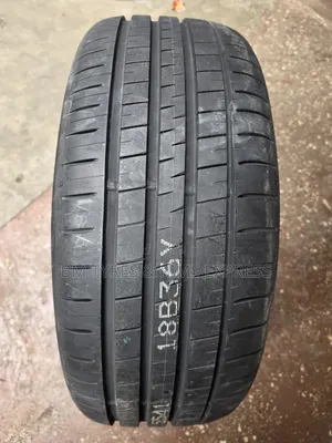 255 /45 R20 Dunlop Tires (Japan) Sport Maxx.