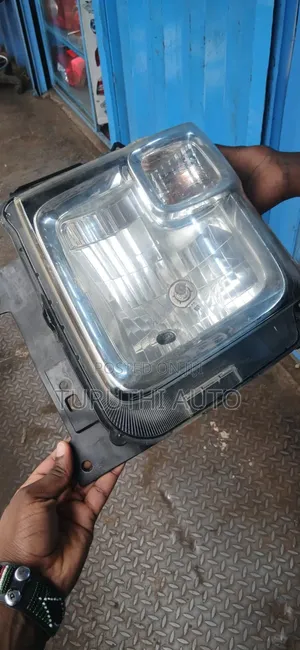 Suzuki Wagon R 2018 Non Xenom Headlight