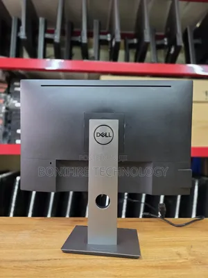 Dell P2418HZM
Conferencing Monitor
24 Inch Speakers
Vga,hdmi,display