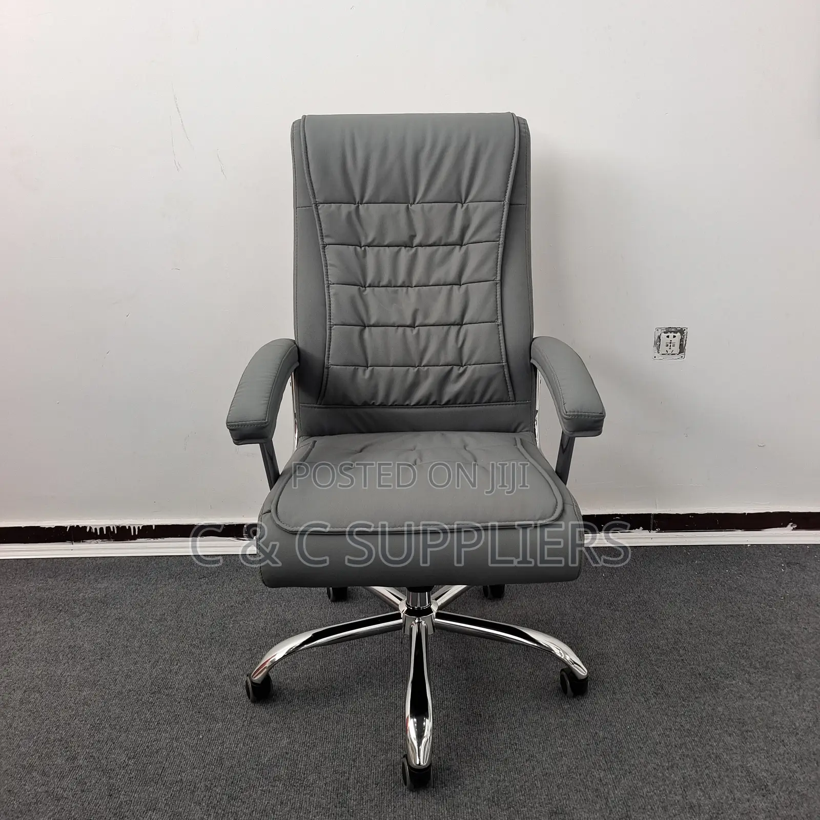 Executive Leather Gray Study Chair.
